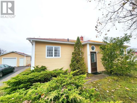 12 Richmond Street Grand Falls Windsor NF A2B1H3