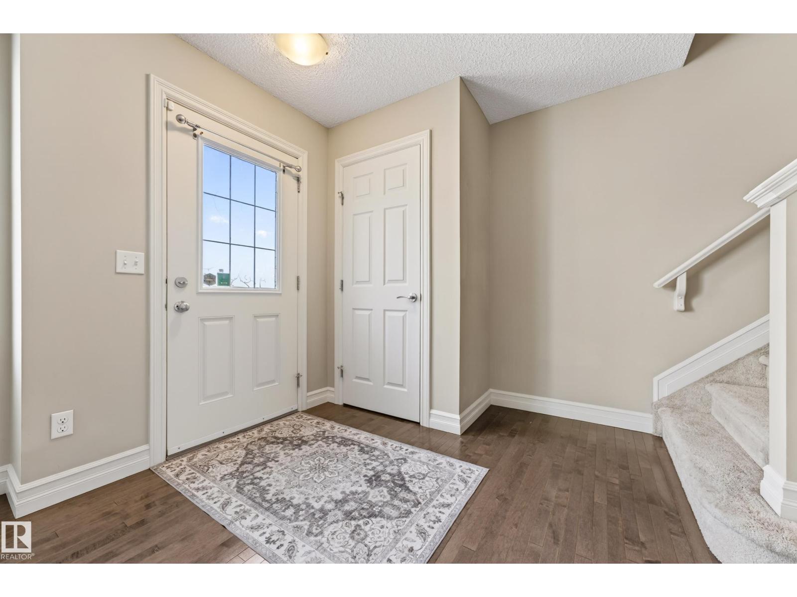 #6 14621 121 ST NW