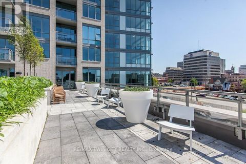 402 - 85 DUKE STREET Kitchener ON N2G1A6