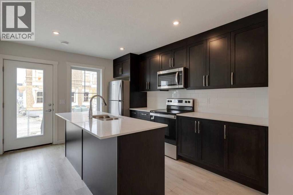 207, 40 Livingston Parade NE