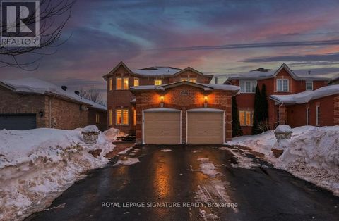 Property photo of 67 penvill trail, barrie (ardagh), ON l4n5m8