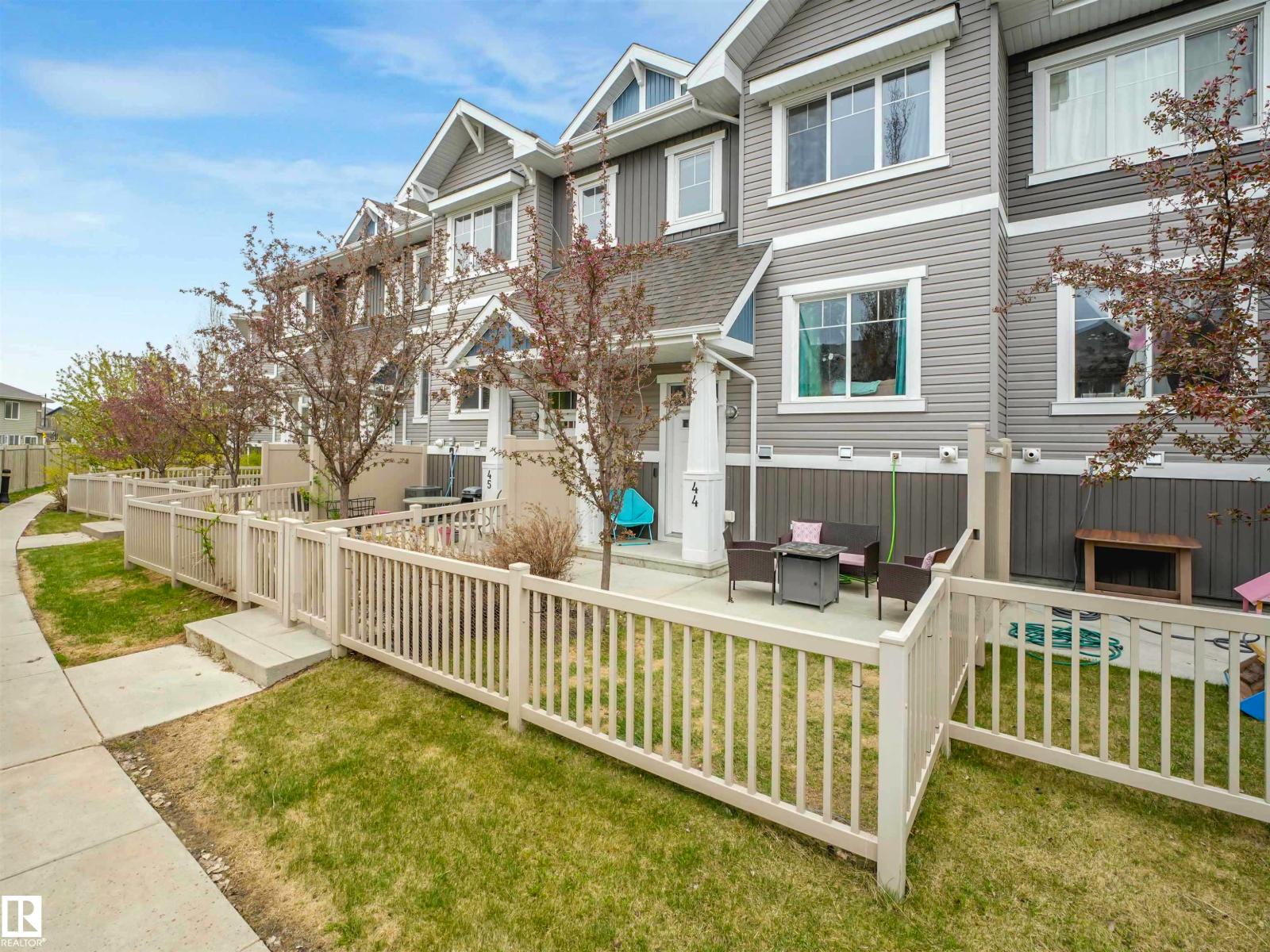 #44 1140 CHAPPELLE BV SW