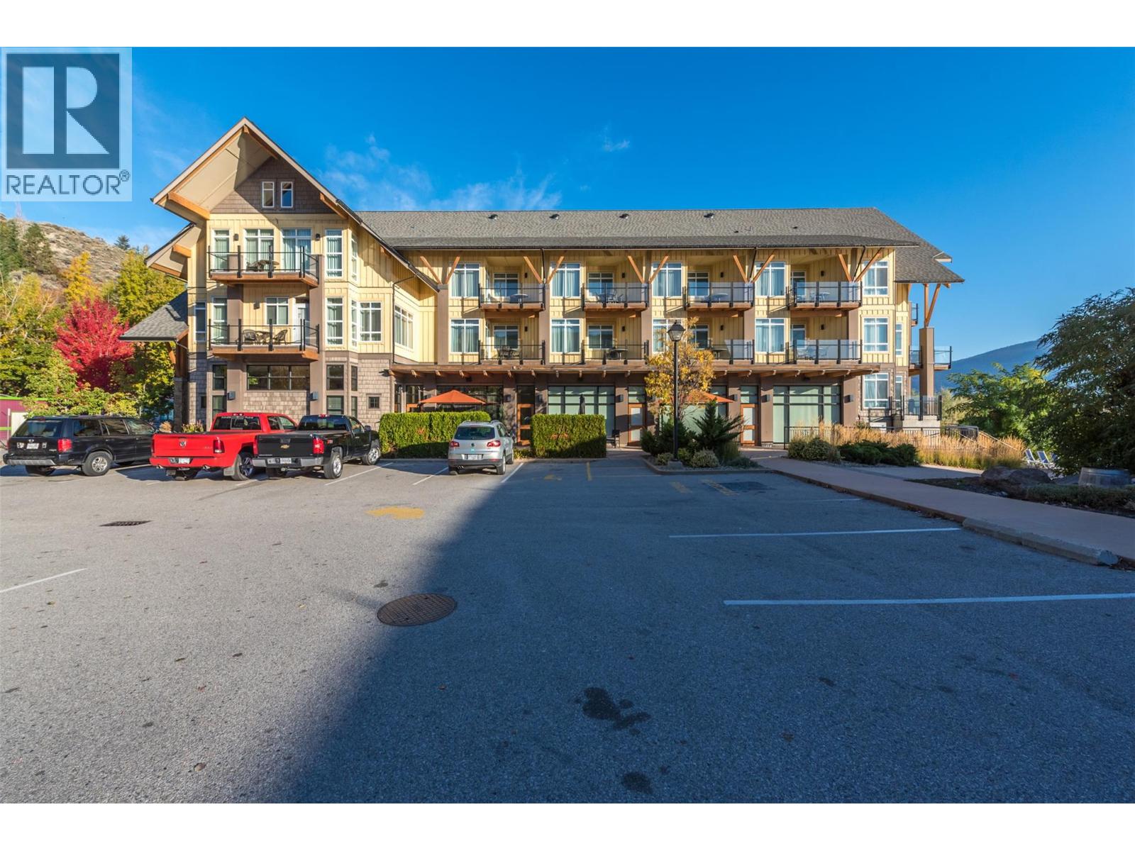 13011 Lakeshore Drive Unit# 105