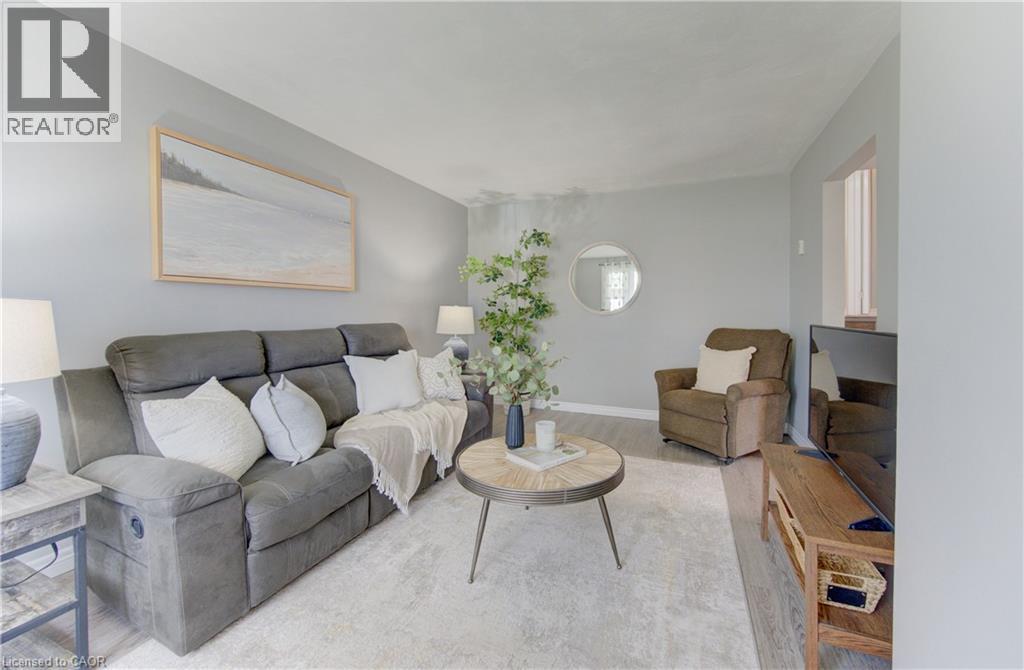 100 JOHANNA Drive