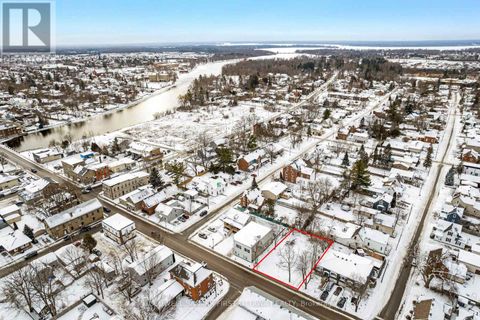 274 BRIDGE STREET Carleton Place ON K7H3H6