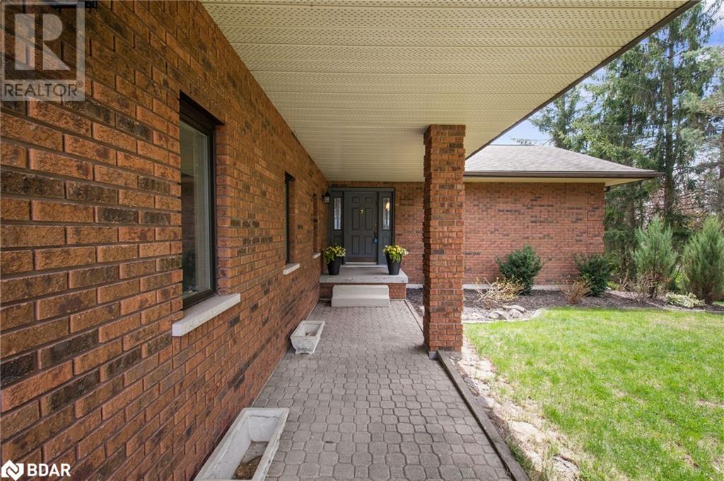 9 BLUERIDGE Crescent