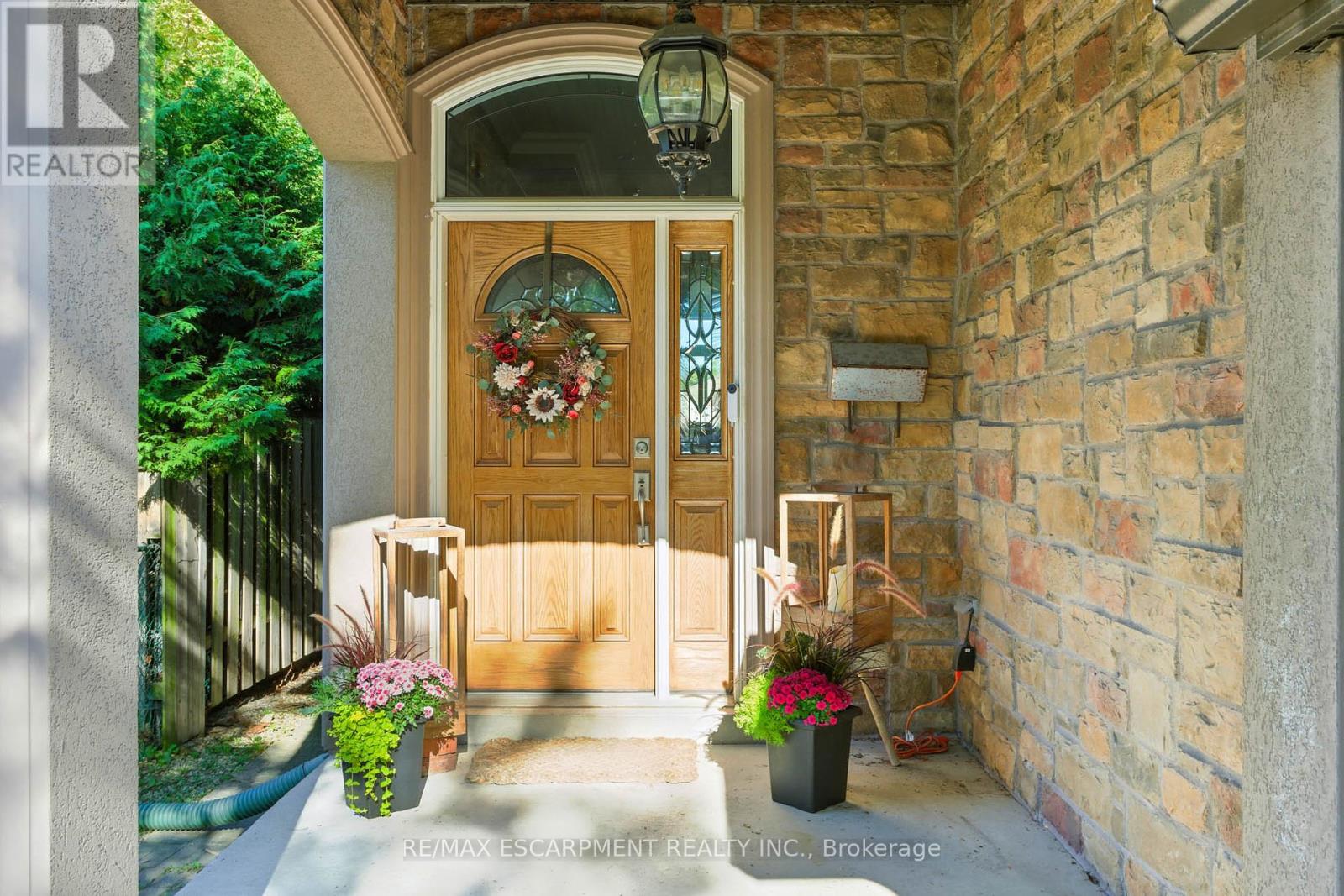 219 DELTA STREET