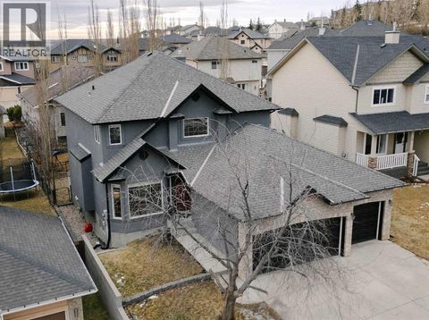 69 Elkton Way SW Calgary AB T3H4Y9