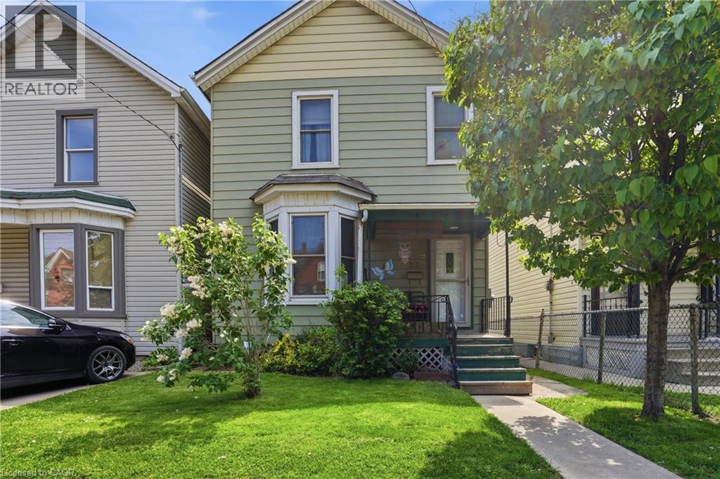 22 CHEEVER Street