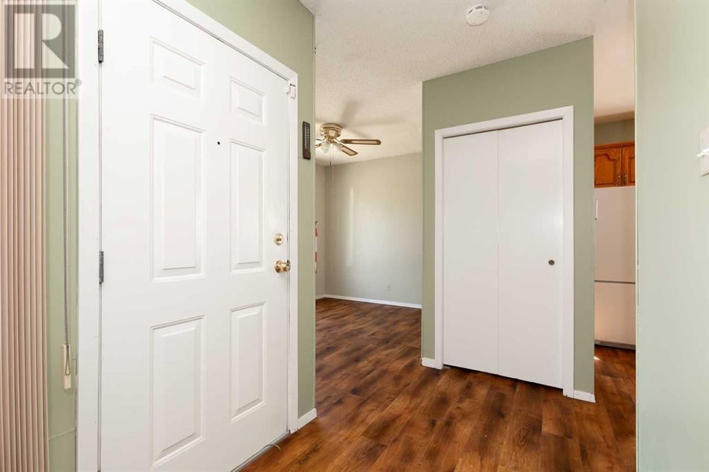 129 Mohawk Road W