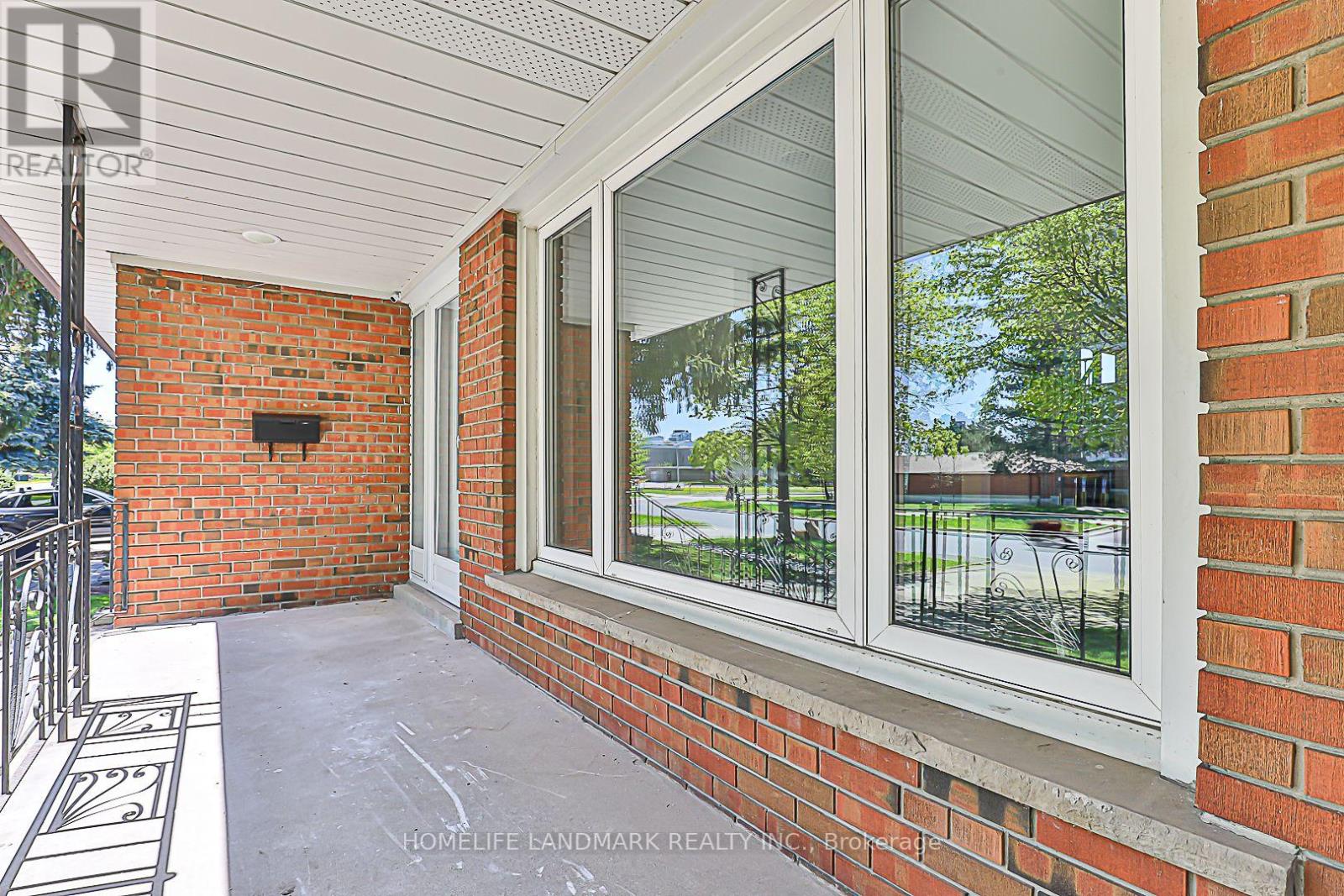 612 VAN HORNE AVENUE