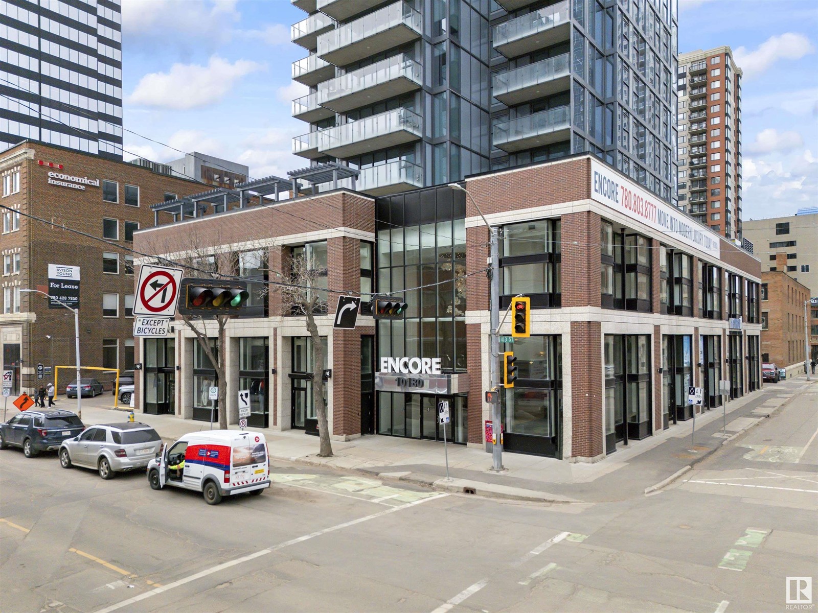 #1404 10180 103 ST NW NW
