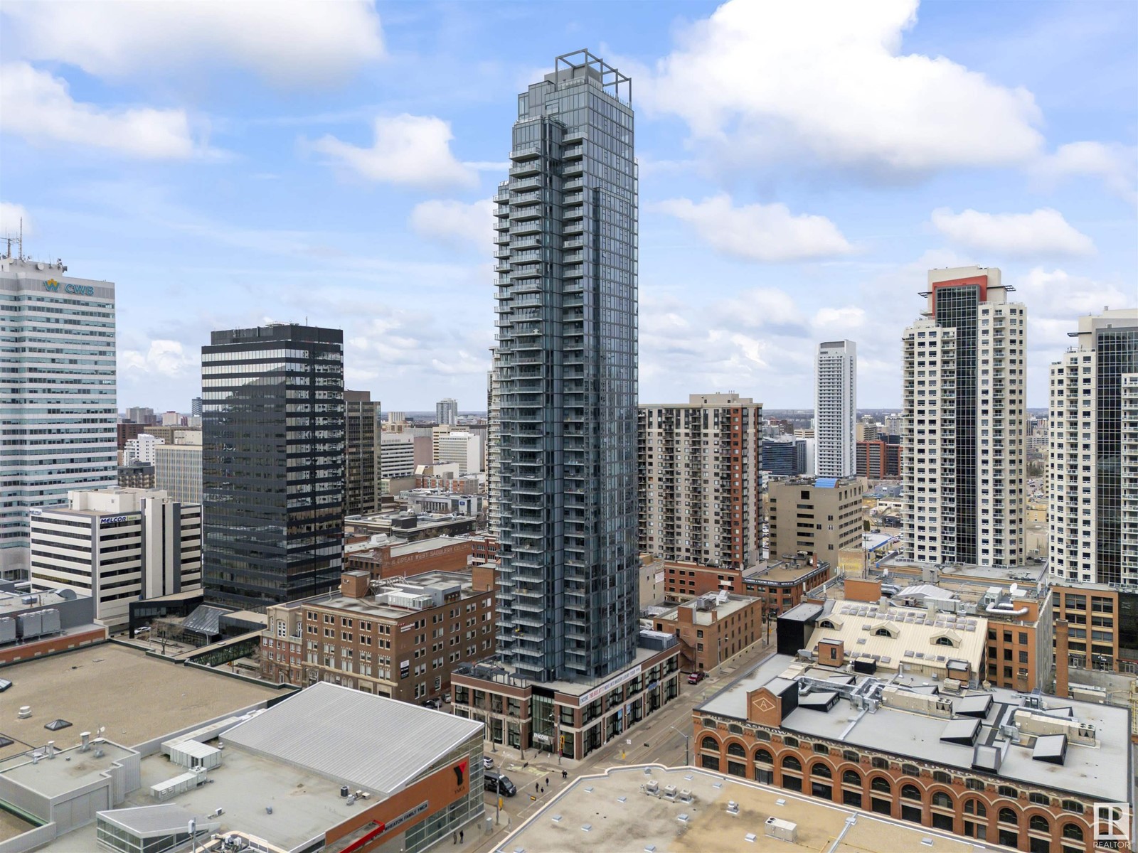 #1404 10180 103 ST NW NW