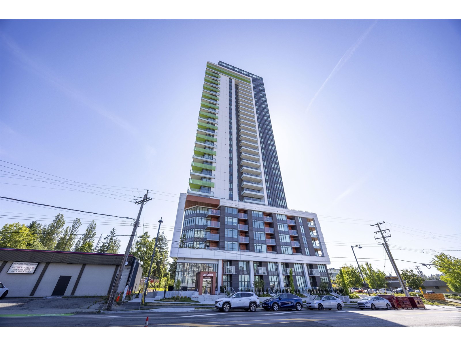 1602 10428 WHALLEY BOULEVARD