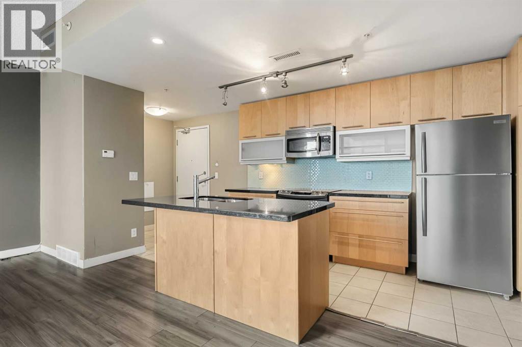 1407, 215 13 Avenue SW