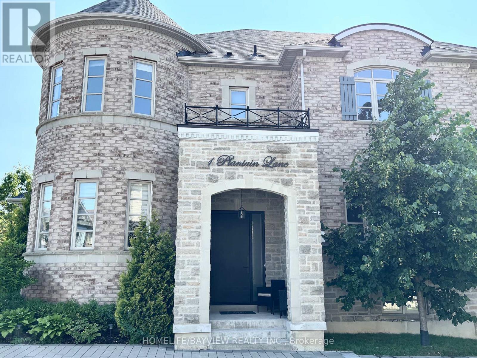 1 PLANTAIN LANE