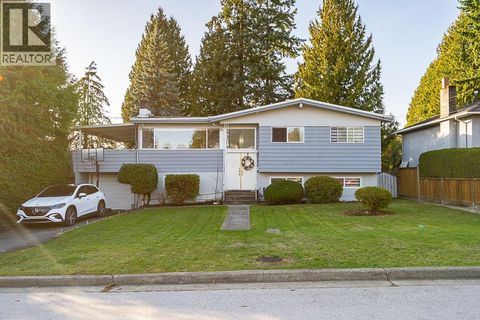 428 MIDVALE STREET Coquitlam BC V3K5H5