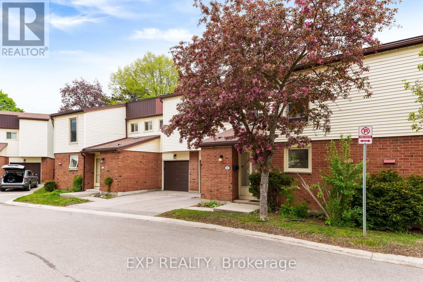 26 - 770 FANSHAWE PARK ROAD E