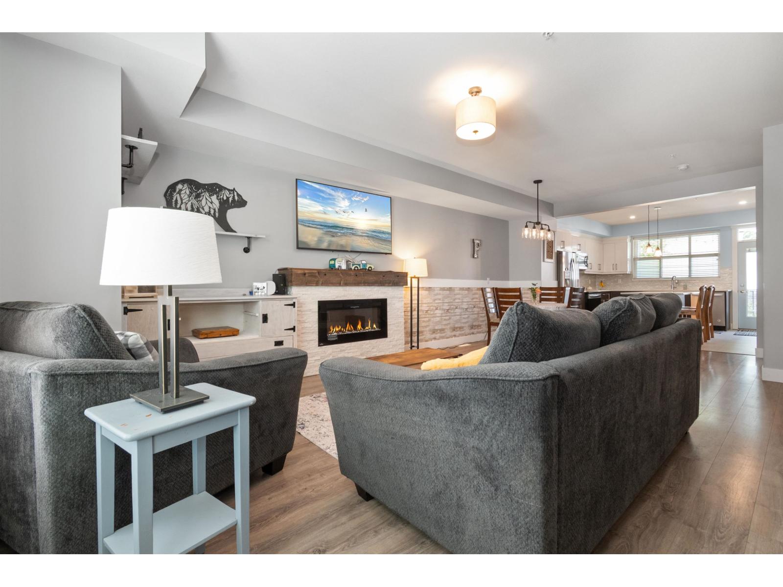 2 45395 SPADINA AVENUE|Chilliwack Proper West