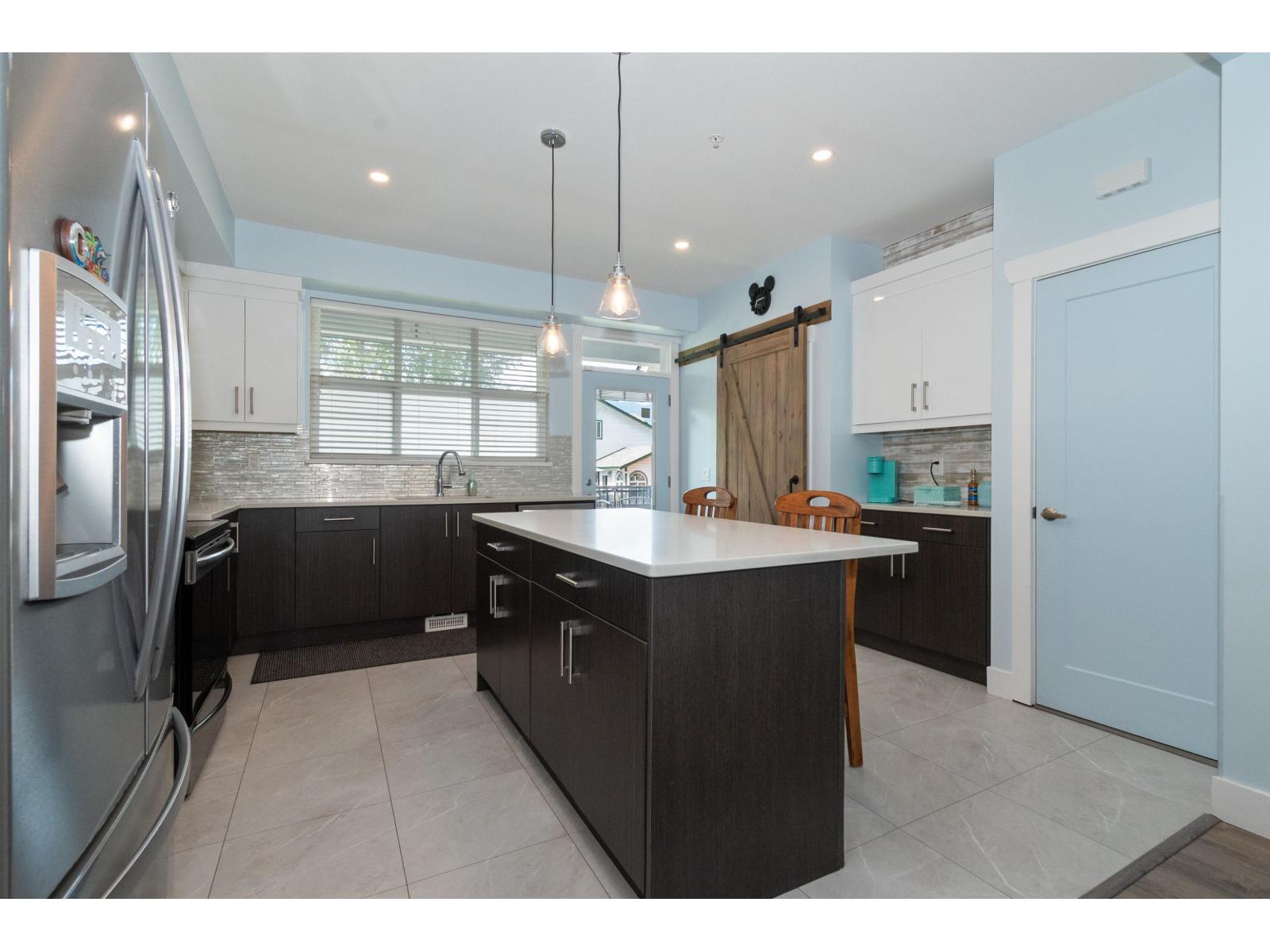 2 45395 SPADINA AVENUE|Chilliwack Proper West