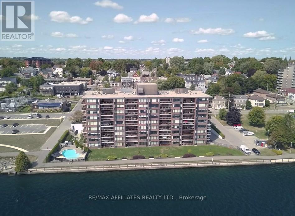 802 - 55 WATER STREET E