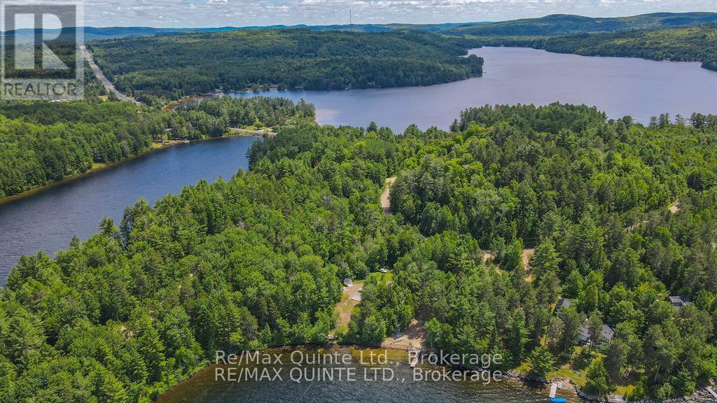 Photo 1 of 12 — 76 CARSON HEIGHTS, Madawaska Valley, ON K0J1B0