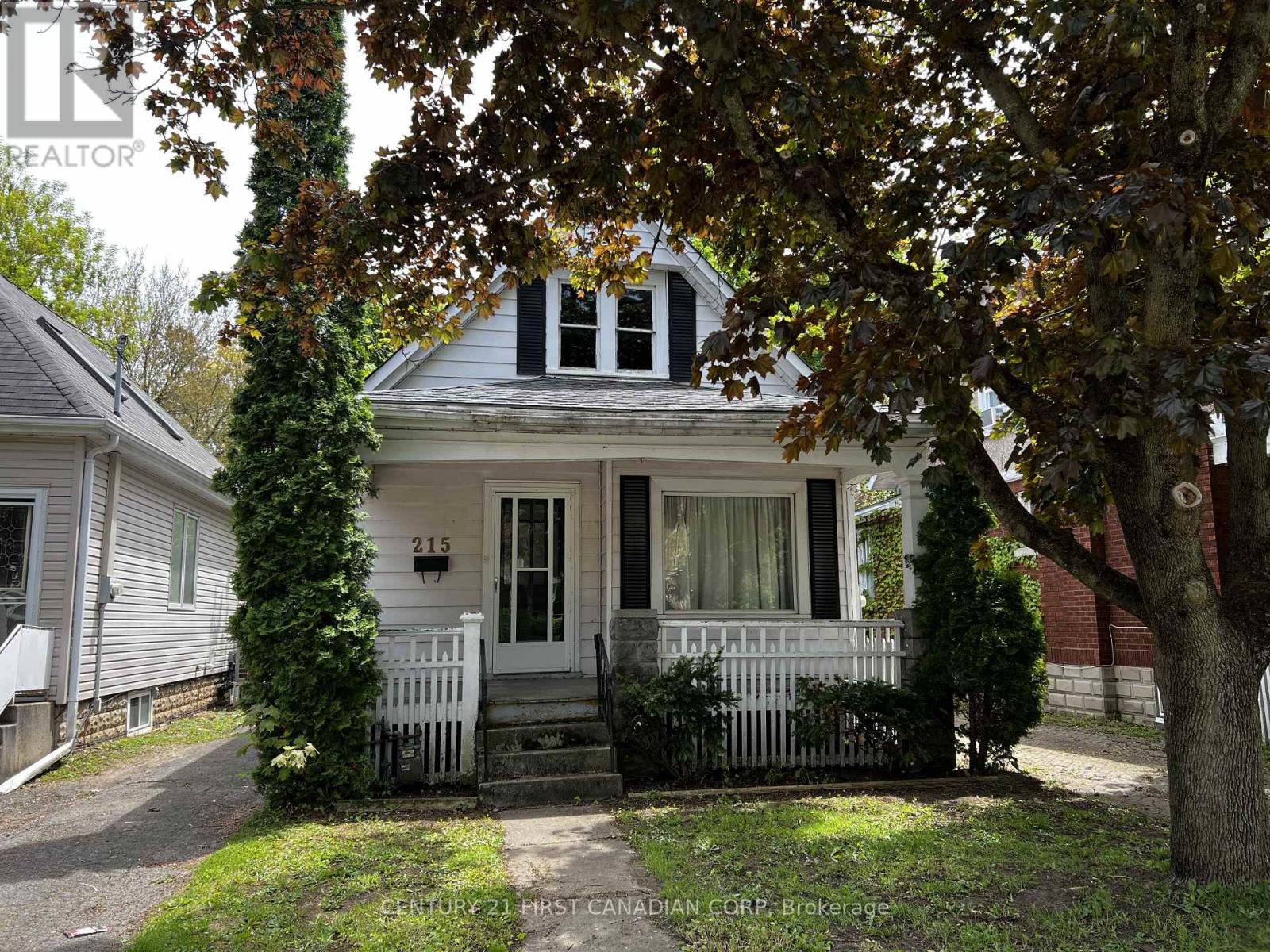 215 BERNARD AVENUE