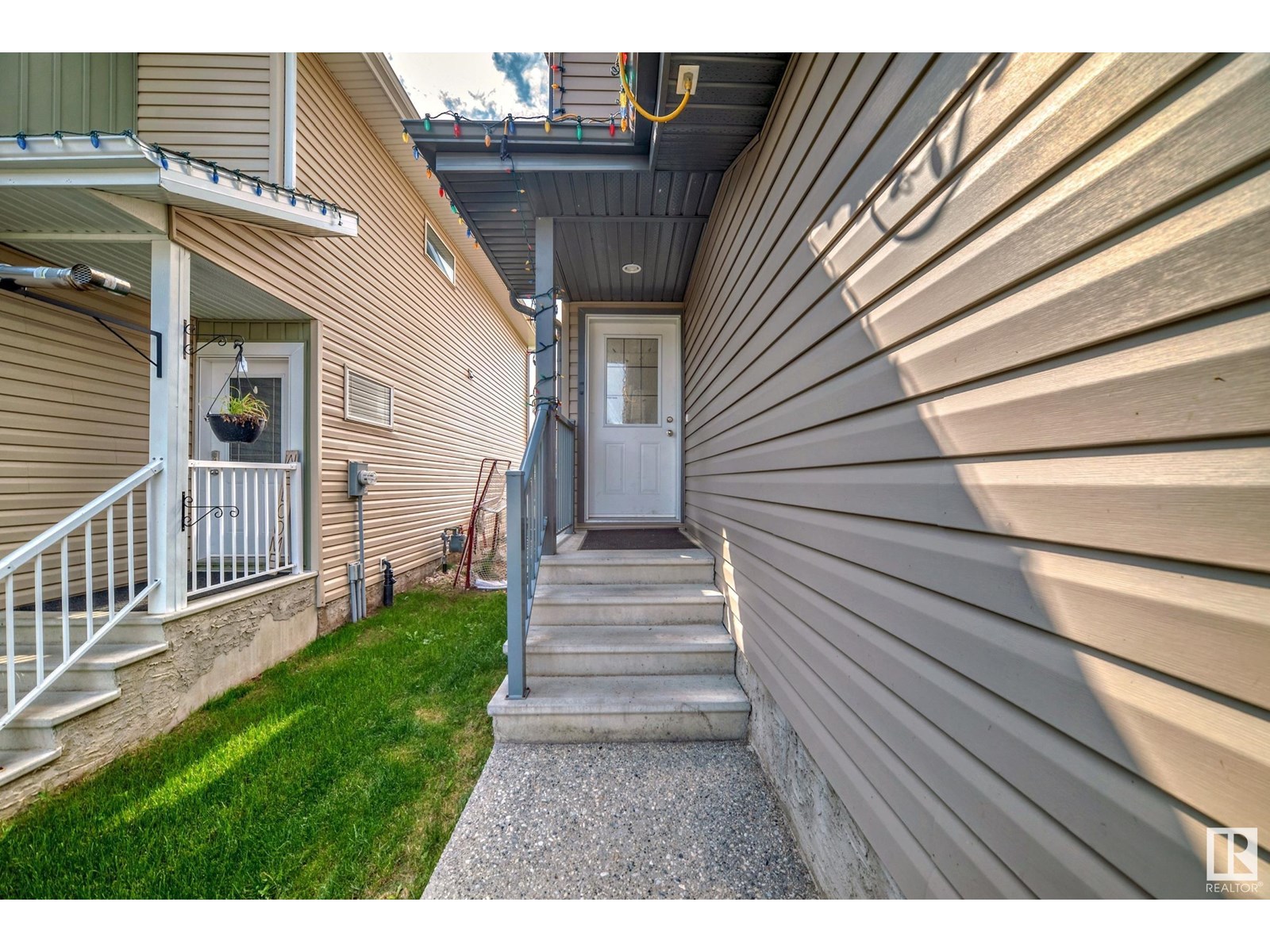 149 SPRUCE GARDENS CR