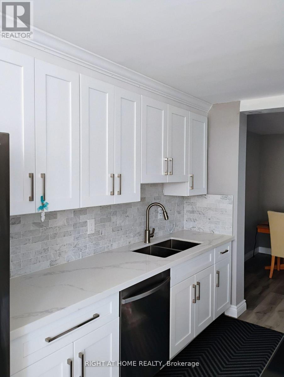 705 - 100 ANTIBES DRIVE