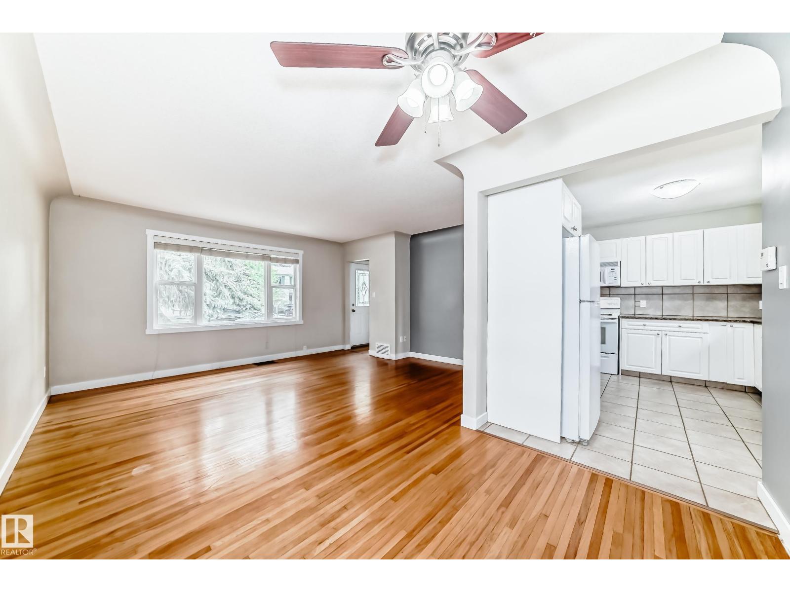 10714 135 ST NW