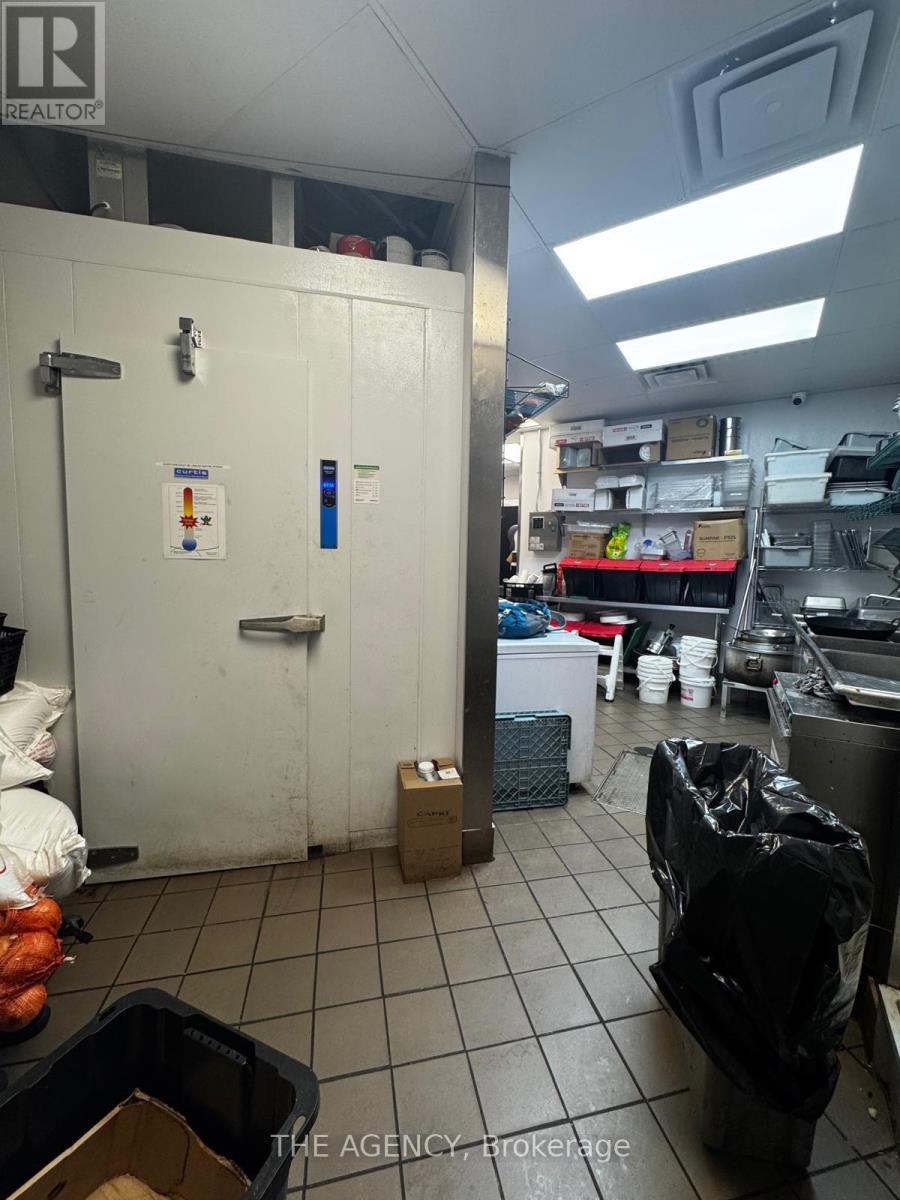 A-5 - 185 KING GEORGE ROAD