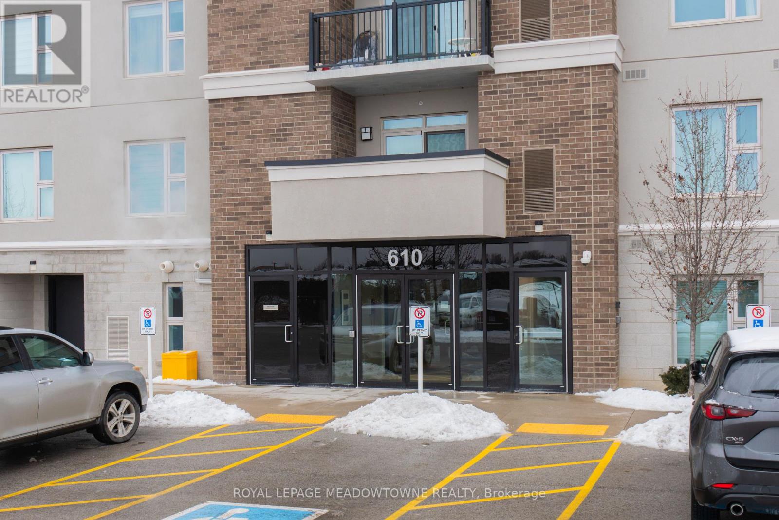 324 - 610 FARMSTEAD DRIVE