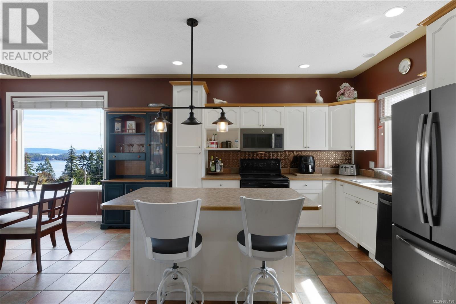 503 Louise Rd