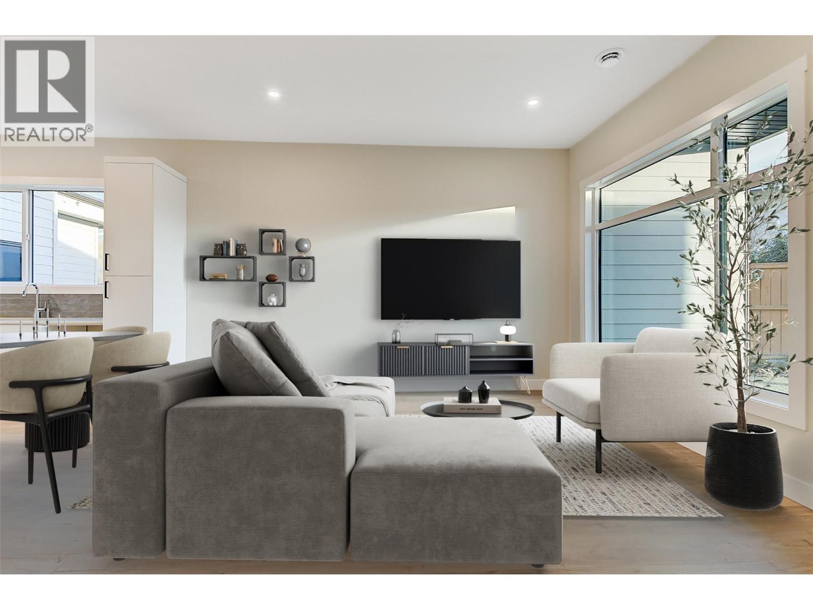 732 Coopland Crescent Unit# 4