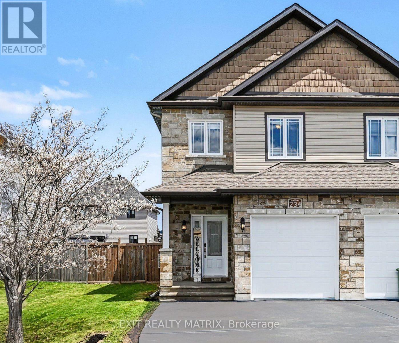 234 BELFORT STREET - Photo 3
