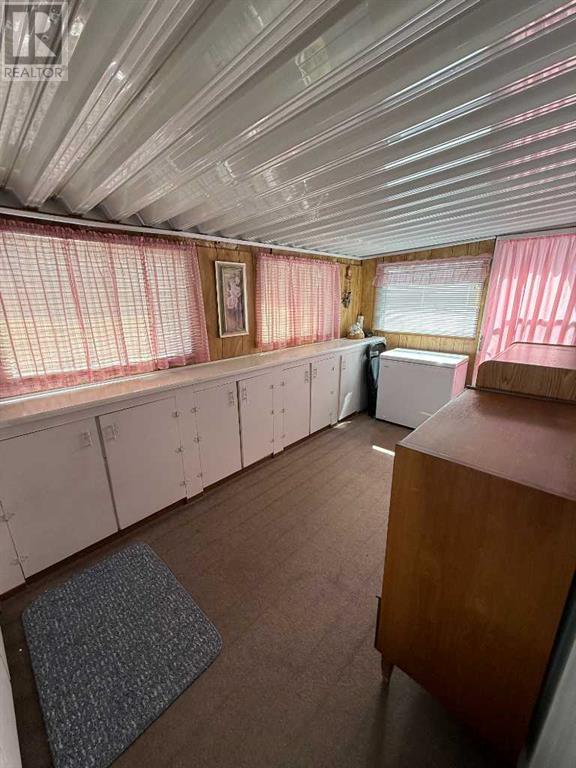 186, 99 Arbour Lake Road NW