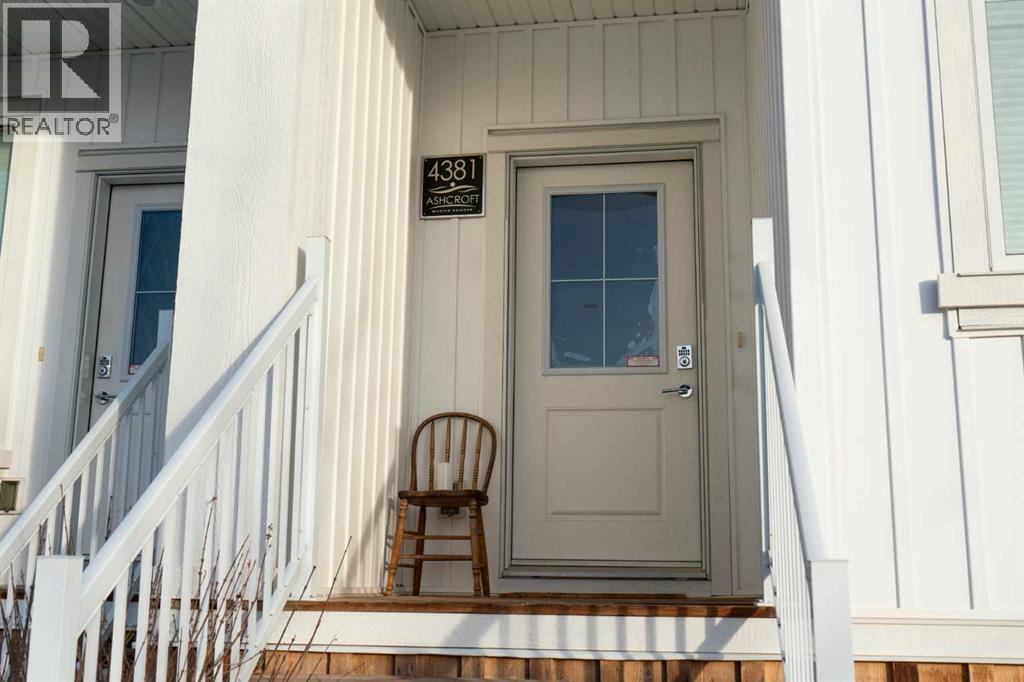 4381 Fairmont Gate S