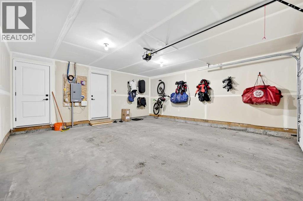 1604, 201 Cooperswood Green SW