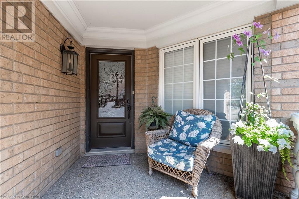 3770 FOREST BLUFF Crescent