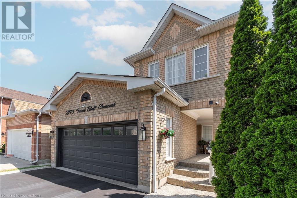 3770 FOREST BLUFF Crescent