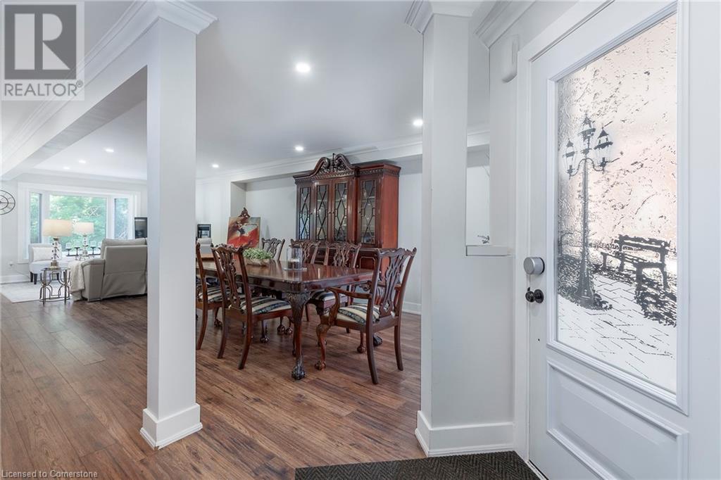 3770 FOREST BLUFF Crescent