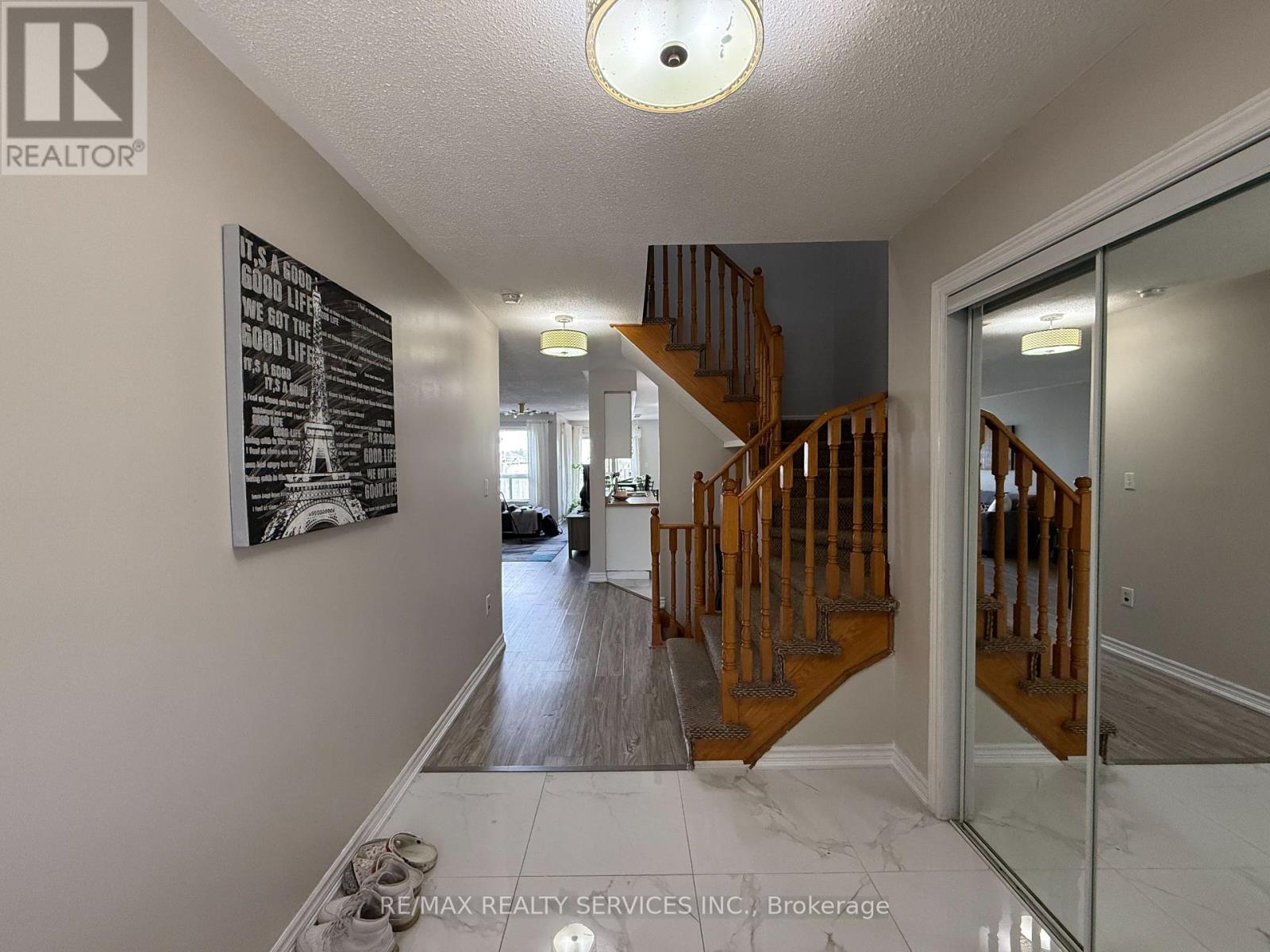 47 QUARRY EDGE DRIVE