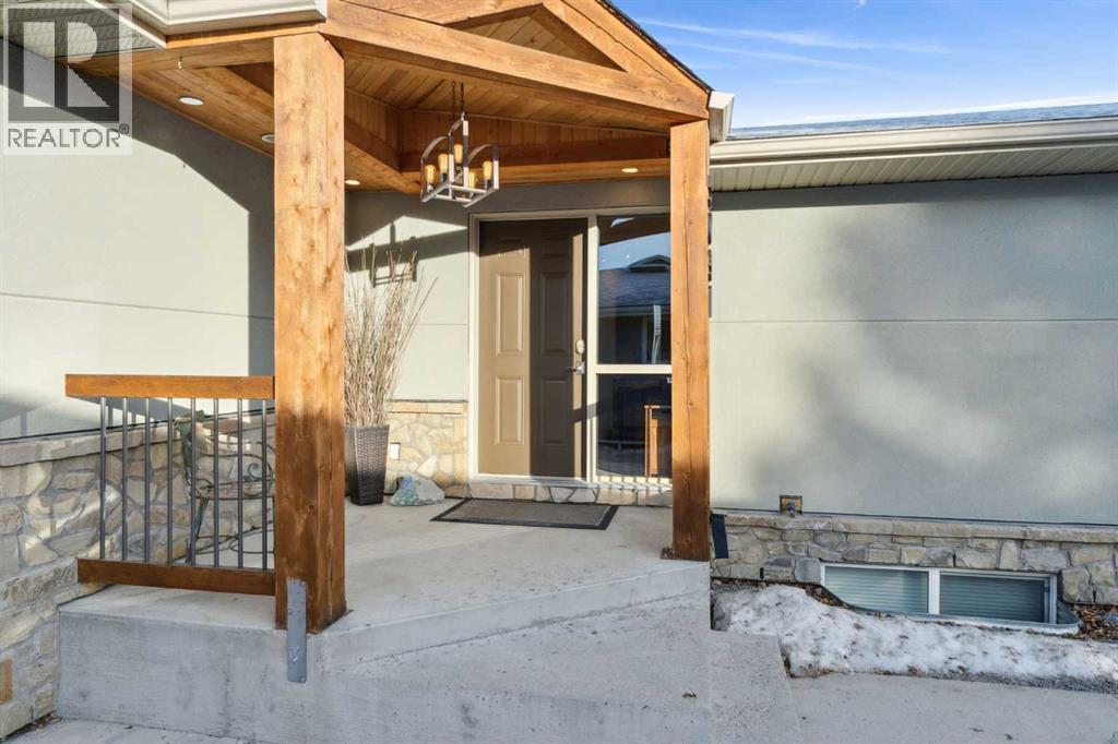 5031 Viceroy Drive NW