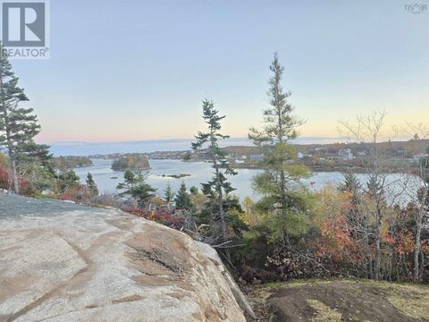 191 Berringer Road West Dover NS B3Z3T6