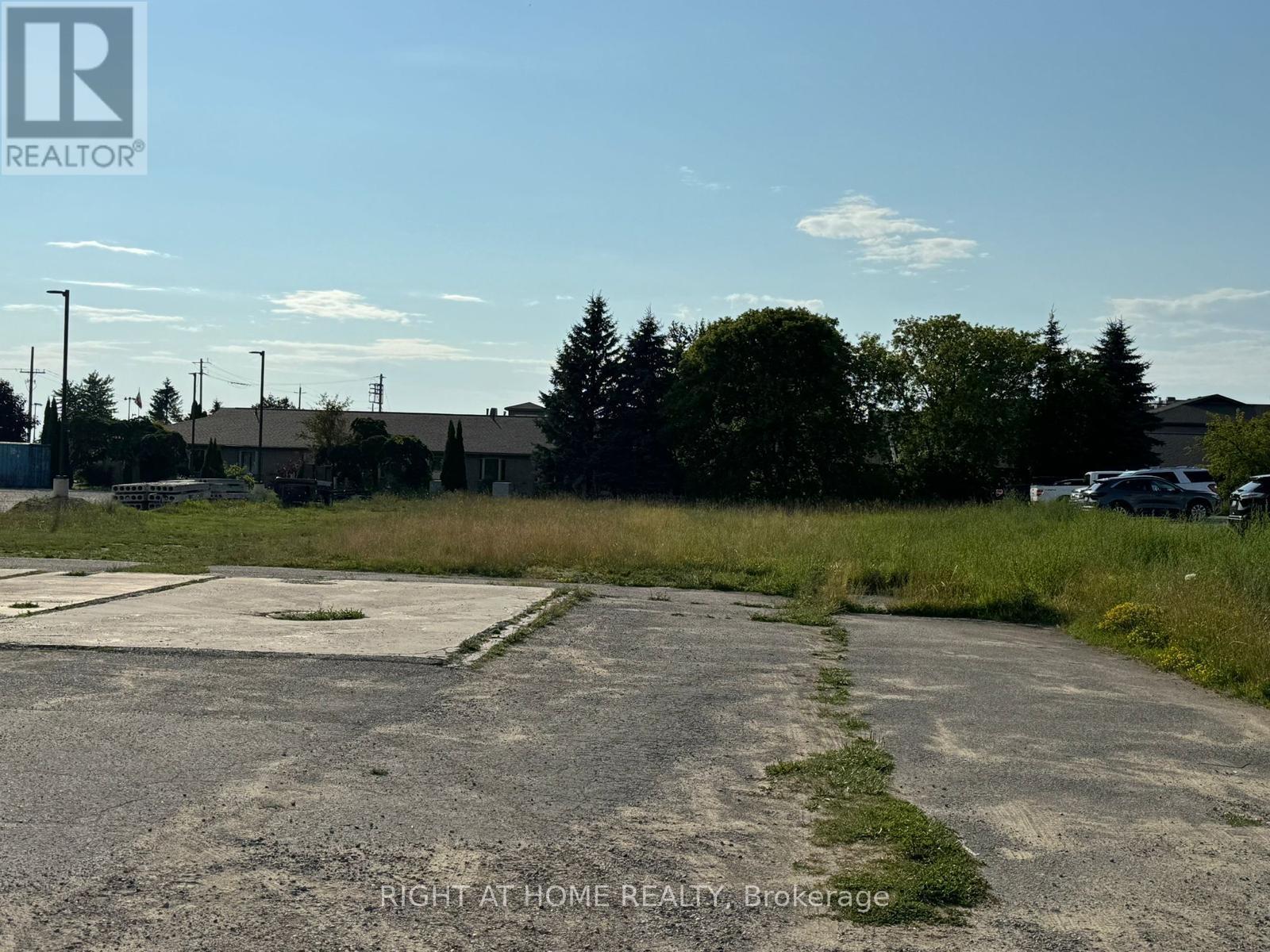 1032 GODERICH STREET