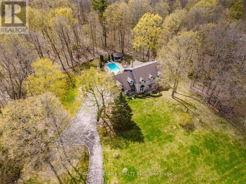 12 OAKVIEW PLACE Uxbridge ON L9P1R4