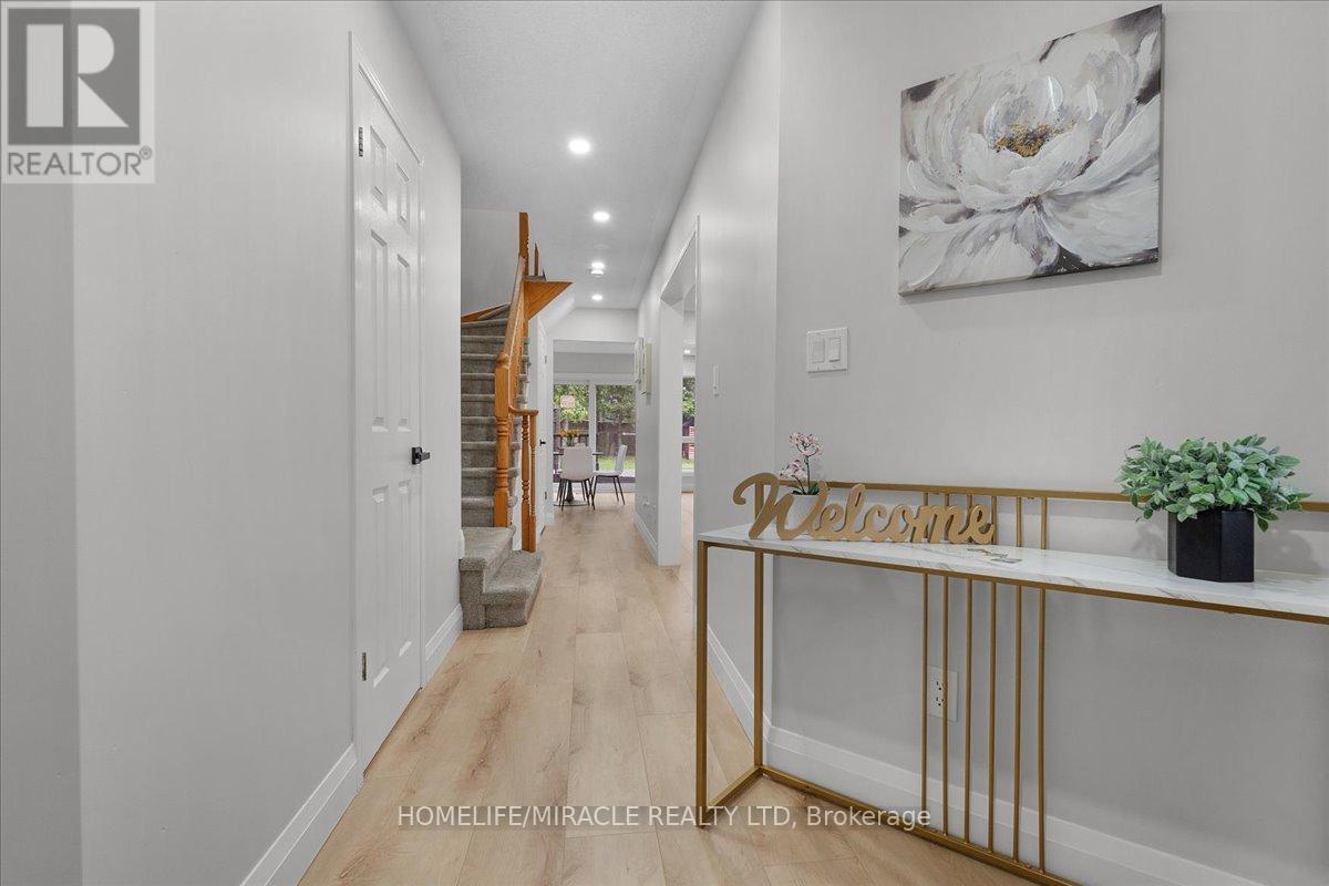 102 NORTHMANOR CRESCENT