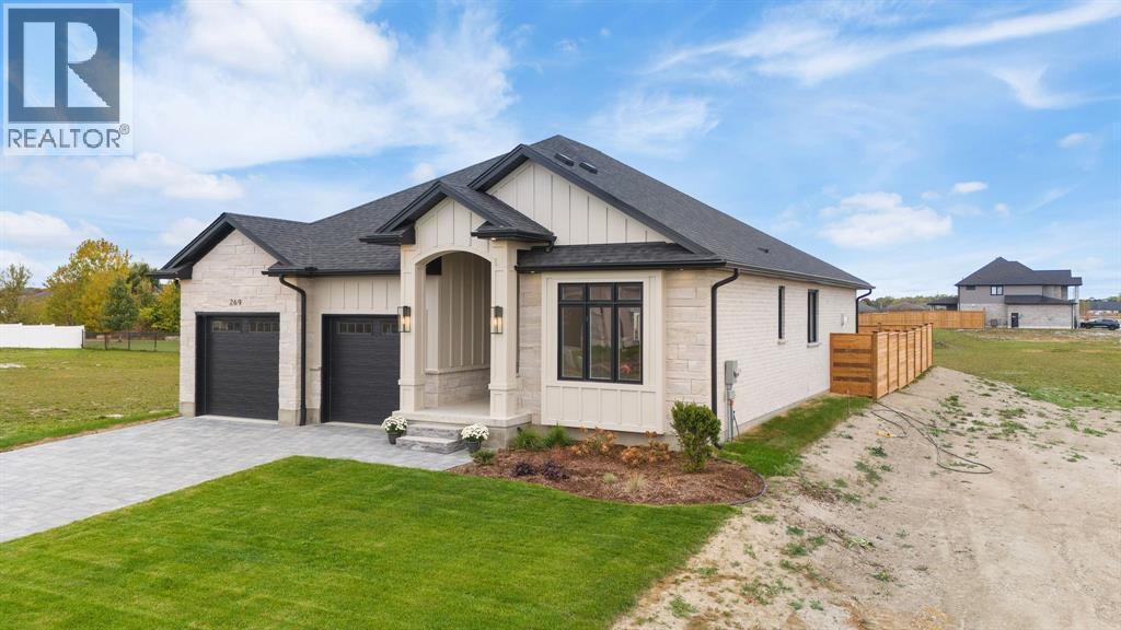 269 BASQUIAT CRESCENT