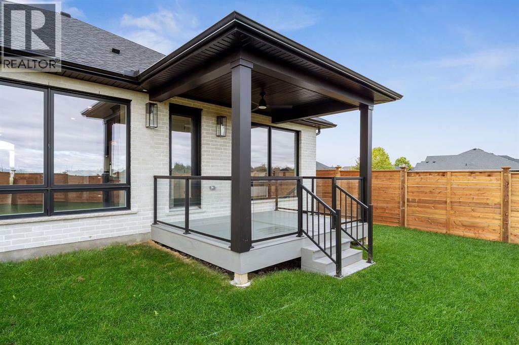 269 BASQUIAT CRESCENT