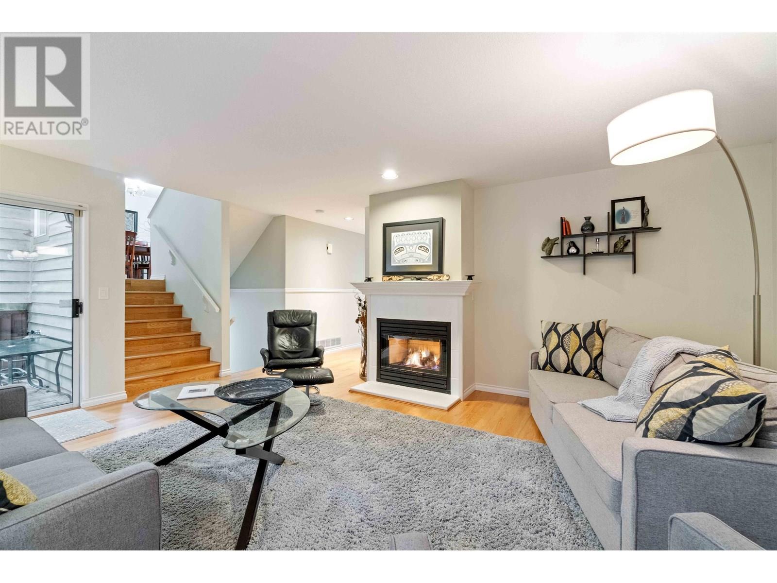 28 DEERWOOD PLACE